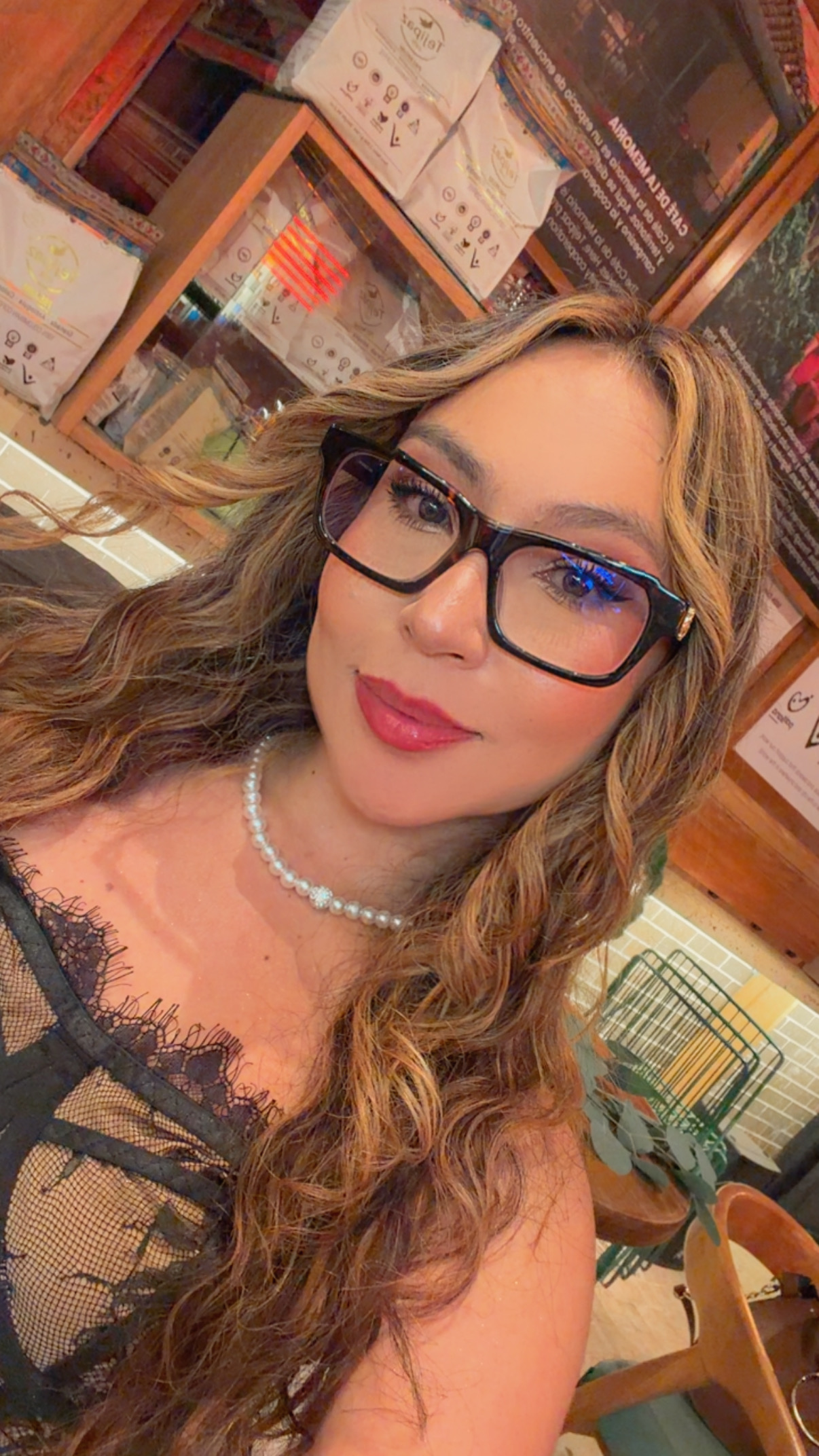 Laura	Agudelo Uribe